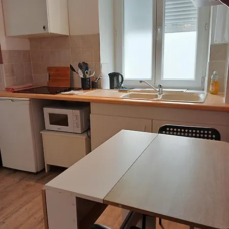 Apartmán Apparemment Jacuzzi Balneo Centre De