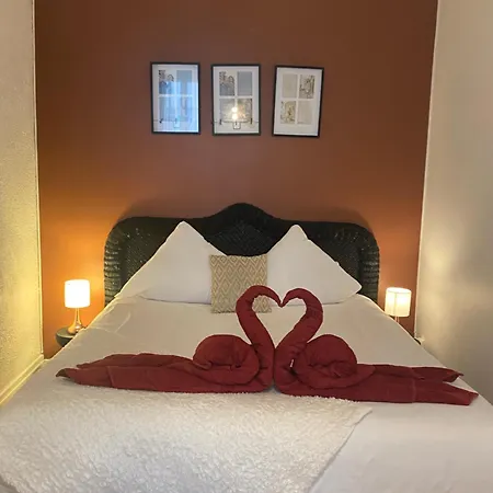 Apparemment Jacuzzi Balneo Centre De * Bordeaux