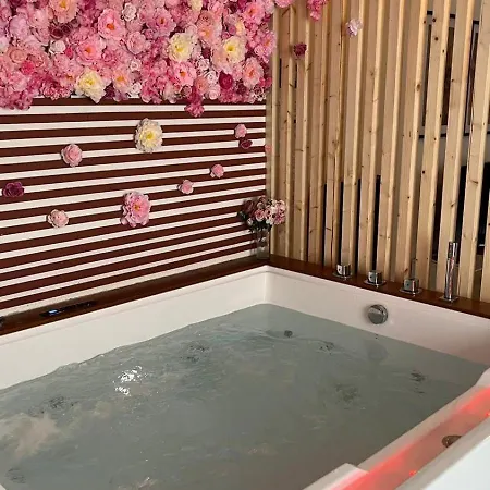 Apparemment Jacuzzi Balneo Centre De * Bordéus