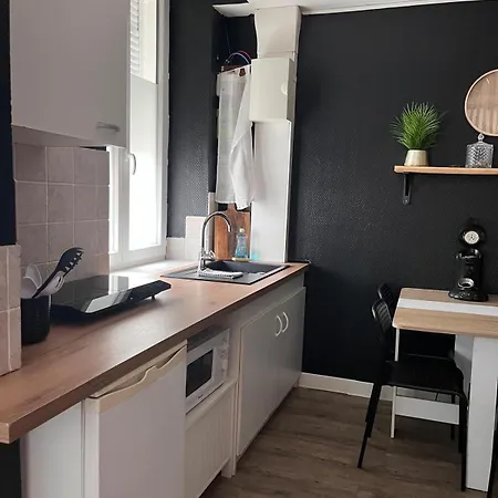 Apartamento Apparemment Jacuzzi Balneo Centre De