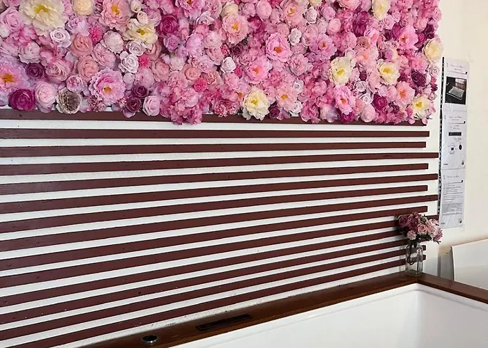 Lejlighed Apparemment Jacuzzi Balneo Centre De Bordeaux