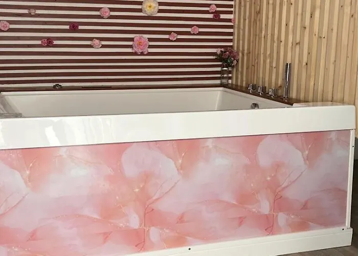 Apparemment Jacuzzi Balneo Centre De Bordeaux