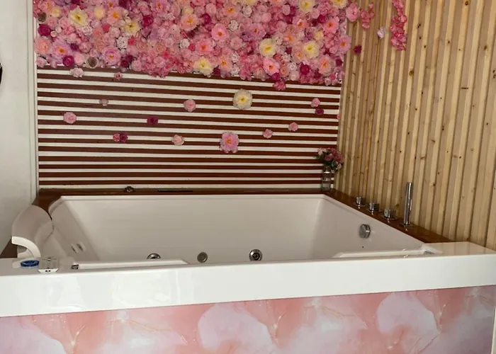 Apparemment Jacuzzi Balneo Centre De