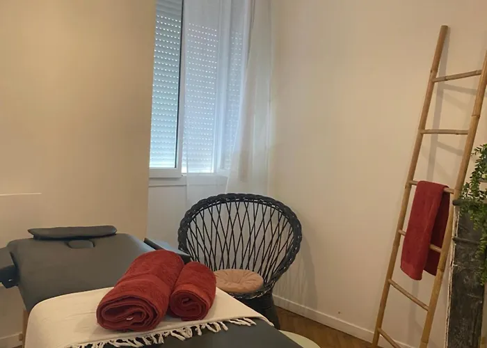 Apartment Apparemment Jacuzzi Balneo Centre De *